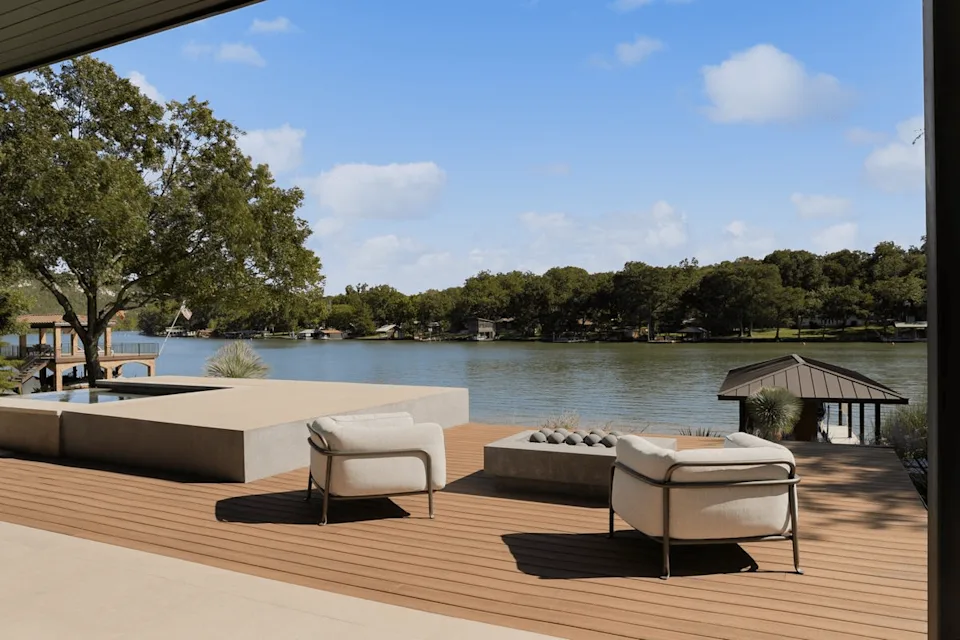 1330 shore vista DR,Austin,TX 78732